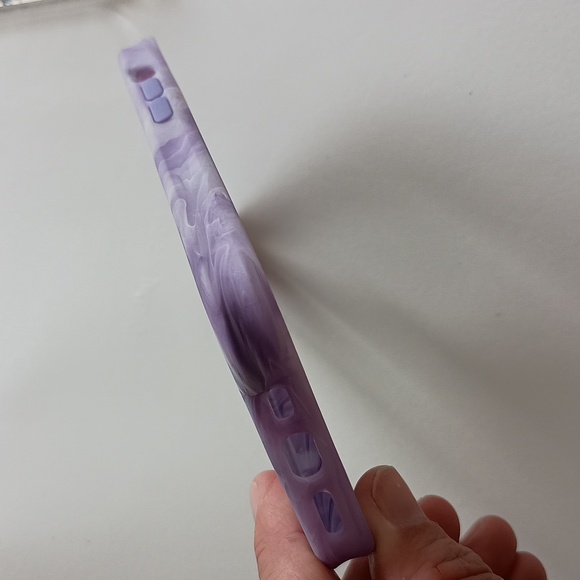 2 MagSafe Cases for iPhone 15 pro - Picture 5 of 10